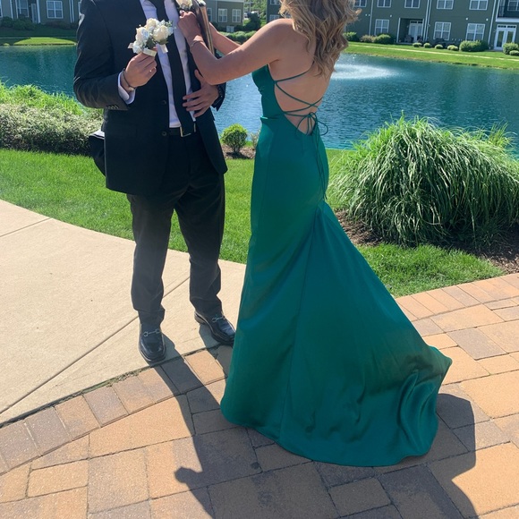 poshmark green dress